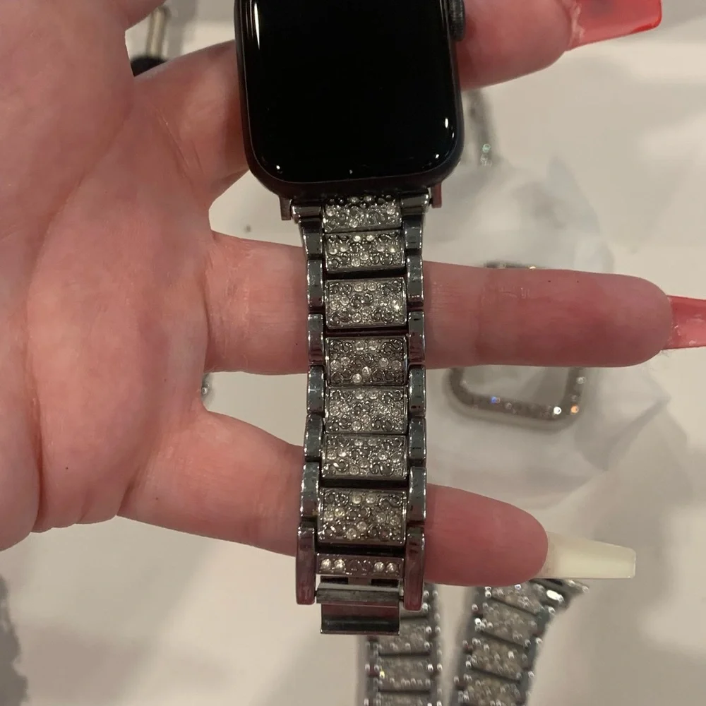 Apple elegant smartwatch